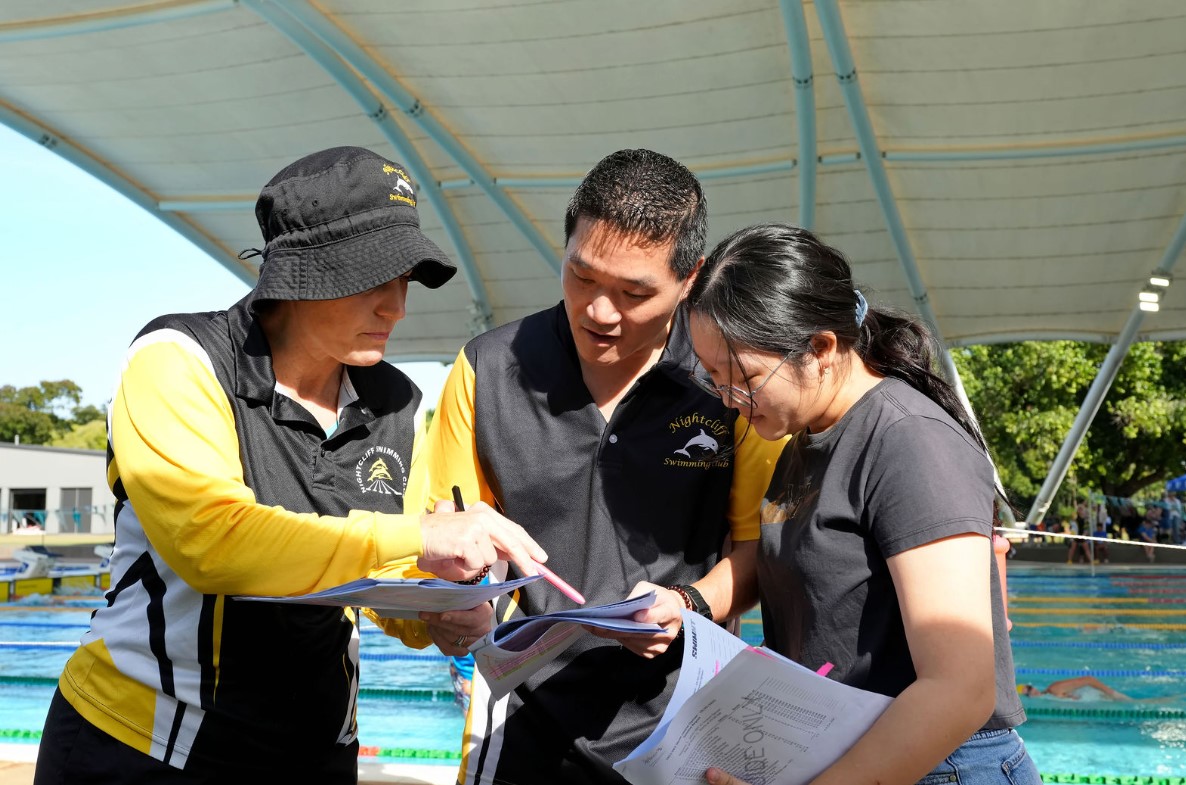 volunteers volunteers